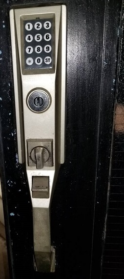 金庫の解錠