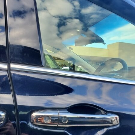 取手市で自動車の鍵開け