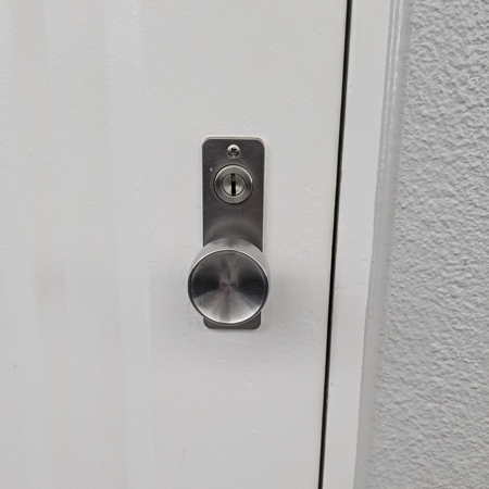 栃木県小山市で住宅の玄関鍵交換 作業実績 2025/11/05の作業写真