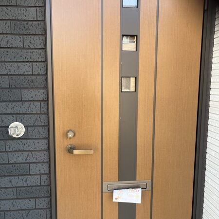 栃木県小山市でアパート玄関の鍵交換
