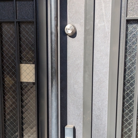 埼玉県さいたま市中央区 玄関の鍵交換 作業後写真