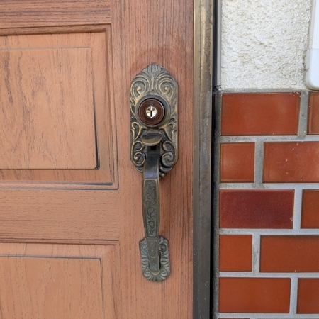 栃木県小山市 戸建て住宅玄関の鍵交換 作業後