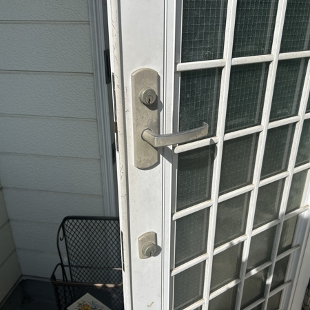 神奈川県川崎市多摩区で玄関(コンポーレ)の鍵交換