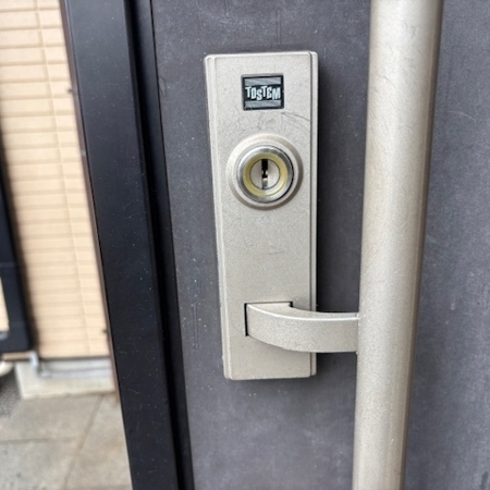 栃木県小山市で住宅の玄関鍵交換 作業実績 2026/03/26の作業写真