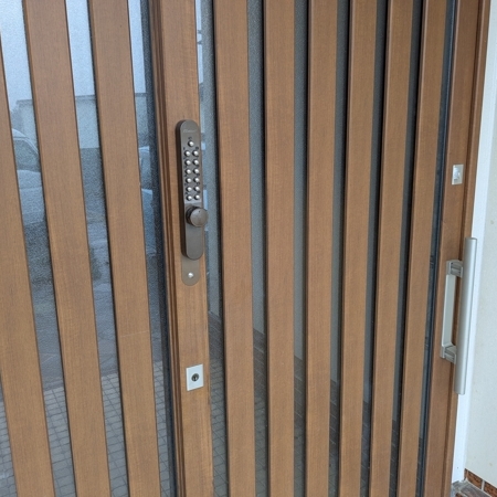 栃木県栃木市 住宅にキーレックス800の取付け 作業後写真